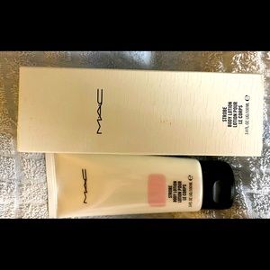 MAC Cosmetics Strobe Body Lotion - Opalite